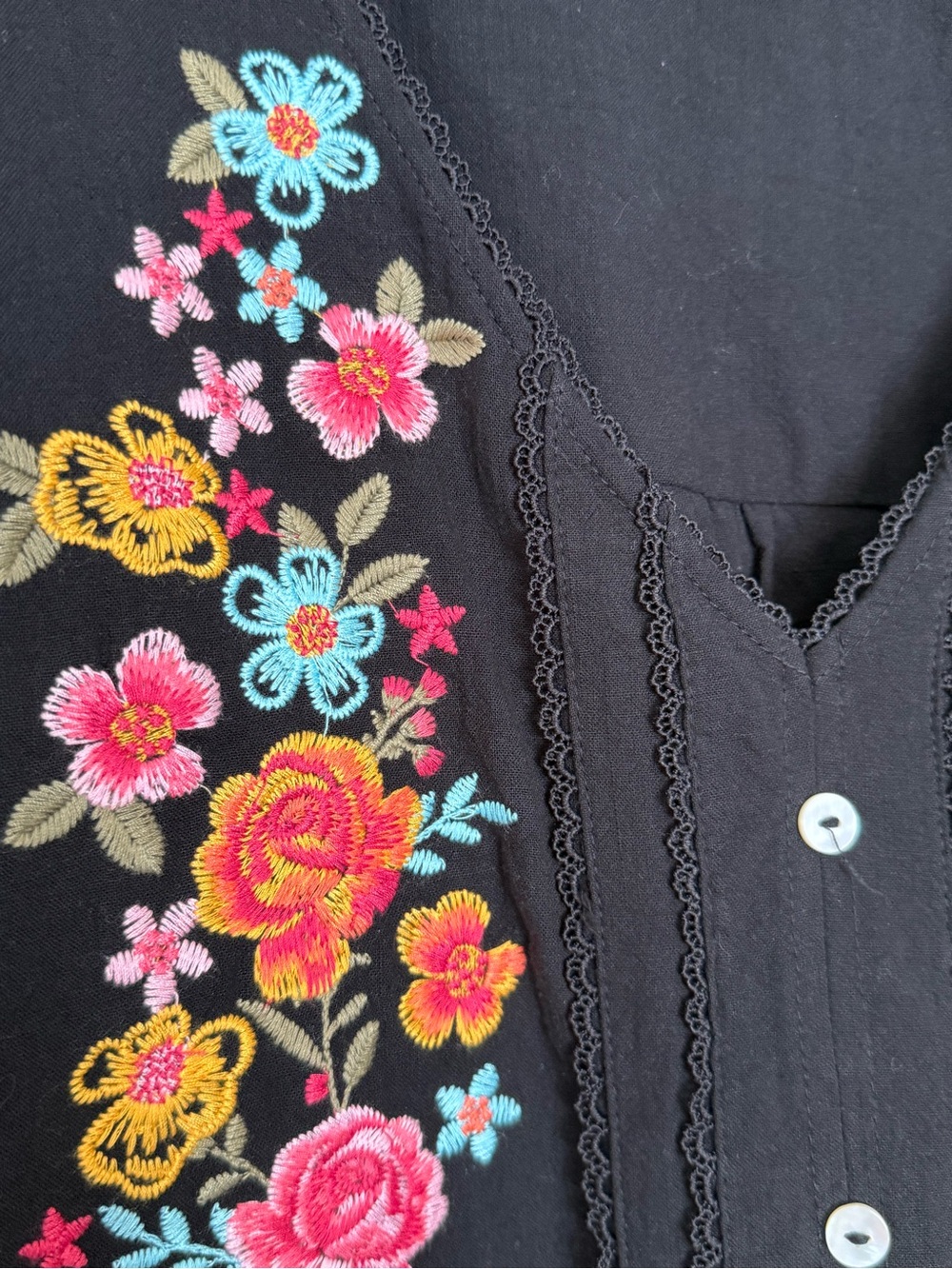 Savanna Jane - Embroidered Floral Long Sleeve Button Front Blouse Top Black - 2X - Picture 5 of 11